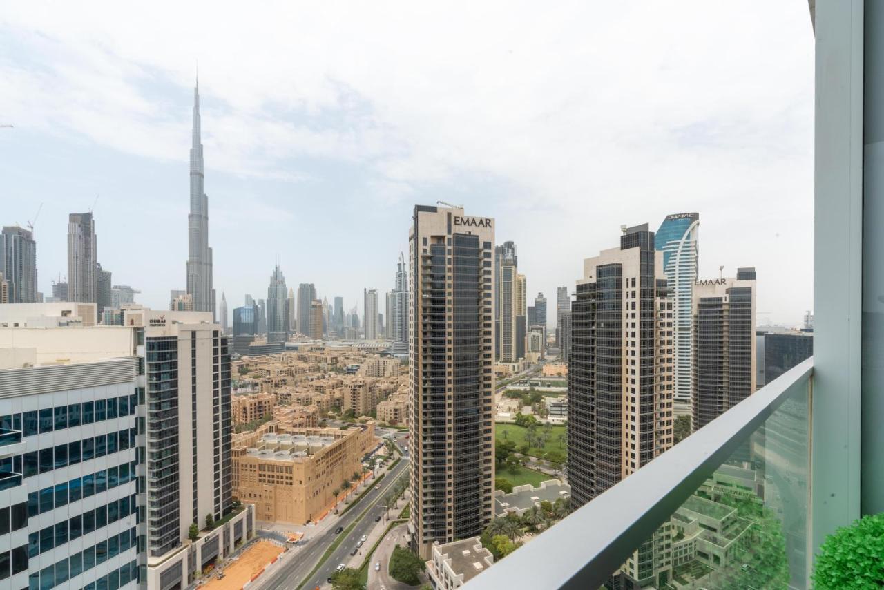 Ultimate Stay / 4 Beds / Burj Khalifa View / Ultra Modern / Business Bay Dubai Exterior photo